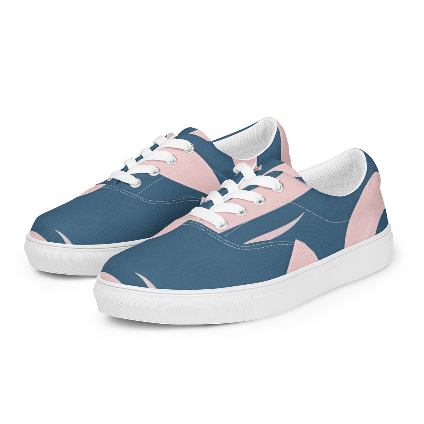 Women’s lace-up canvas shoes