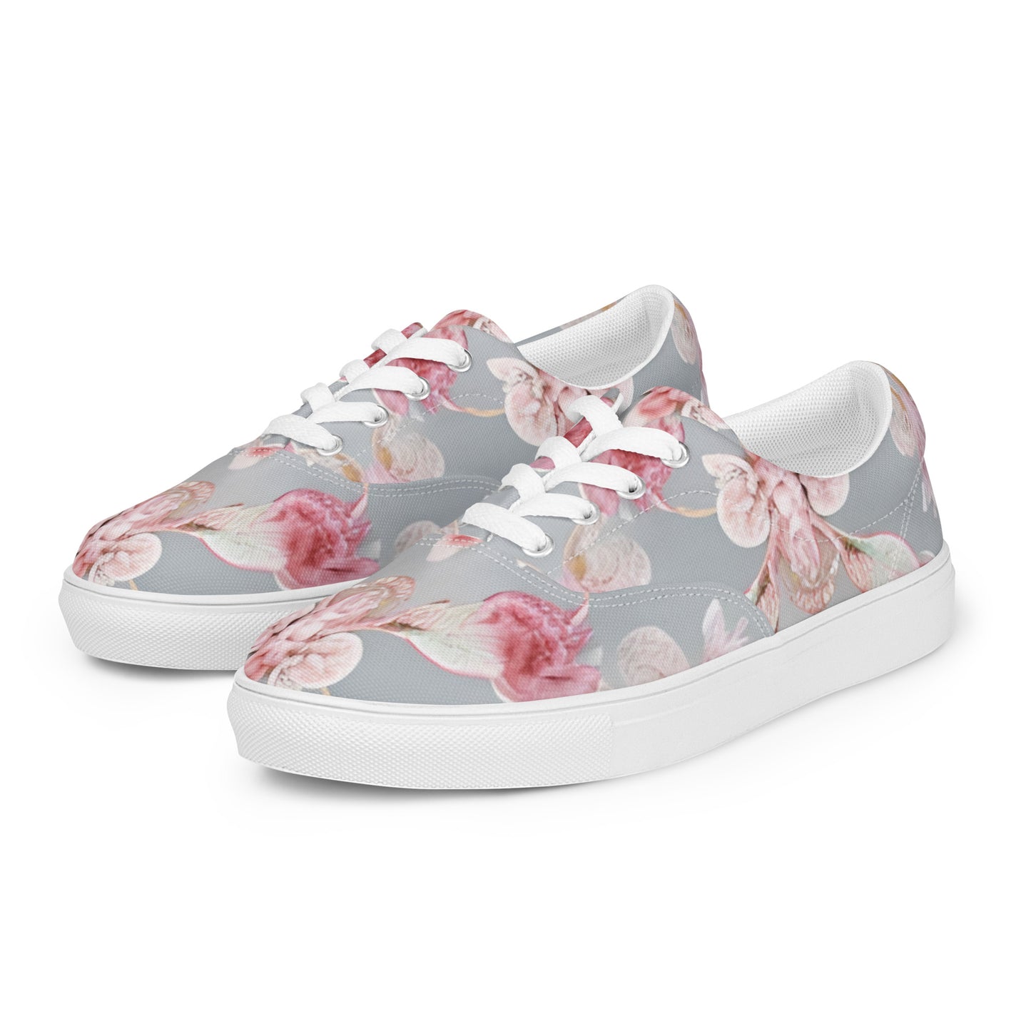 Women’s lace-up canvas shoes