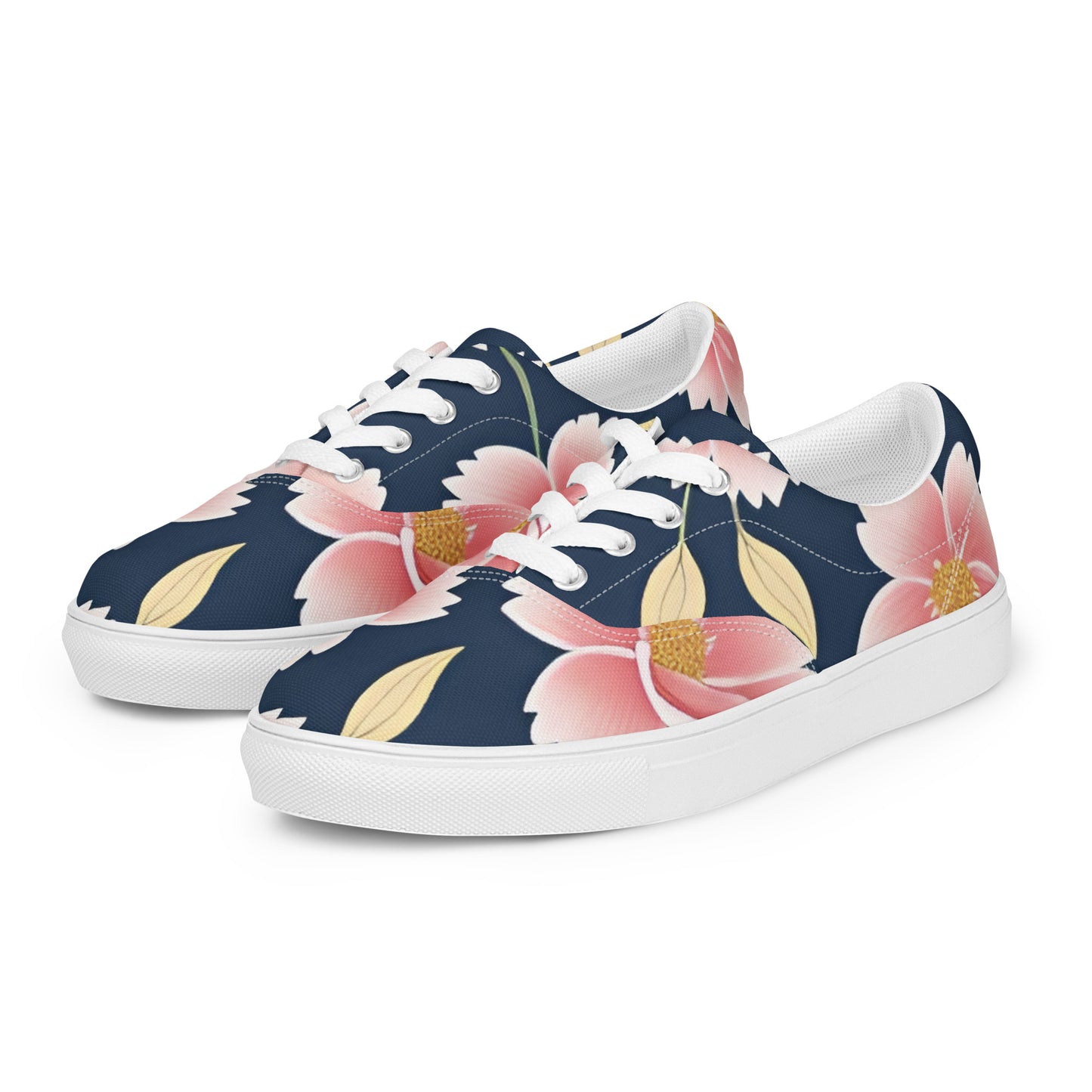 Women’s lace-up canvas shoes