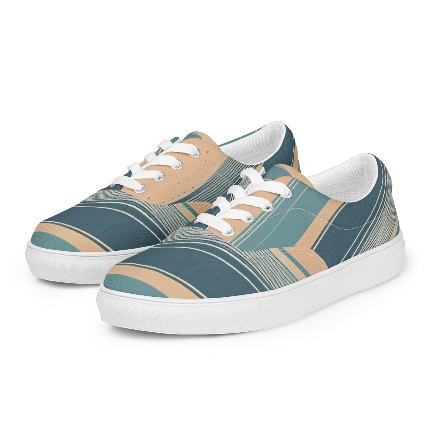 Women’s lace-up canvas shoes