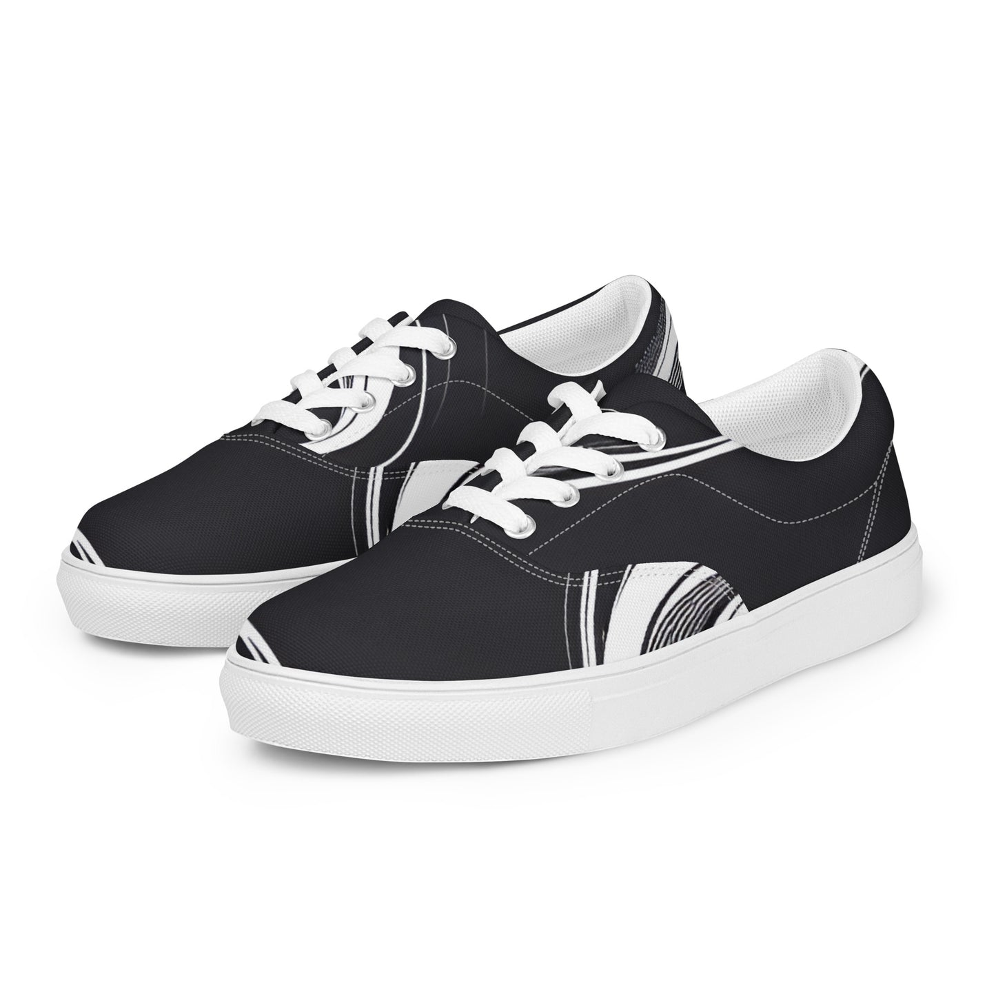 Women’s lace-up canvas shoes