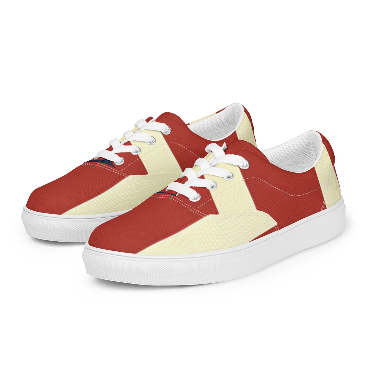 Women’s lace-up canvas shoes