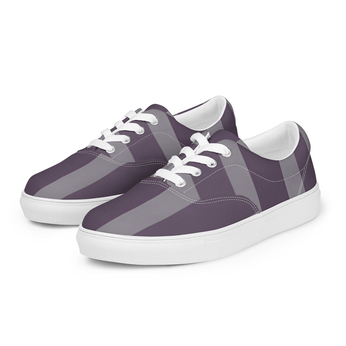 Women’s lace-up canvas shoes