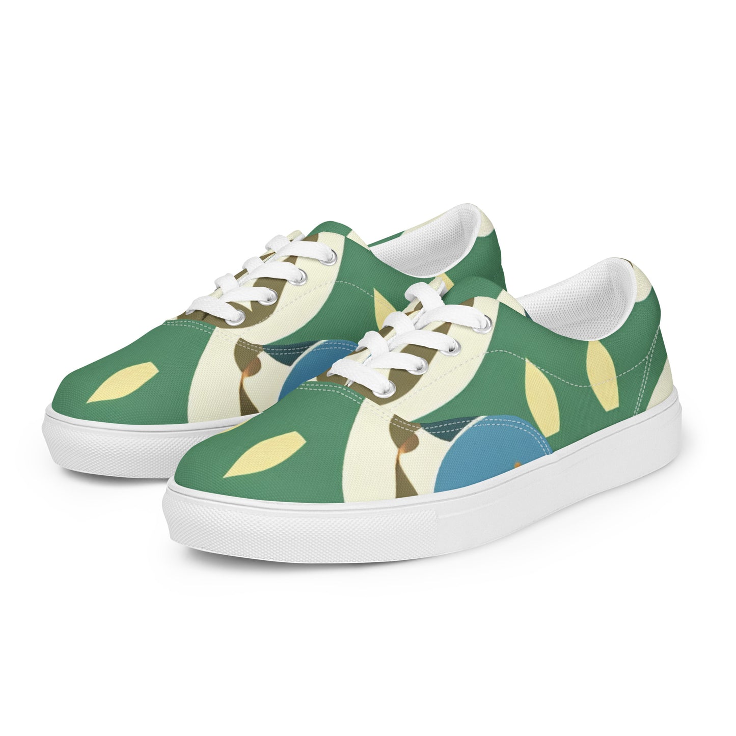 Women’s lace-up canvas shoes