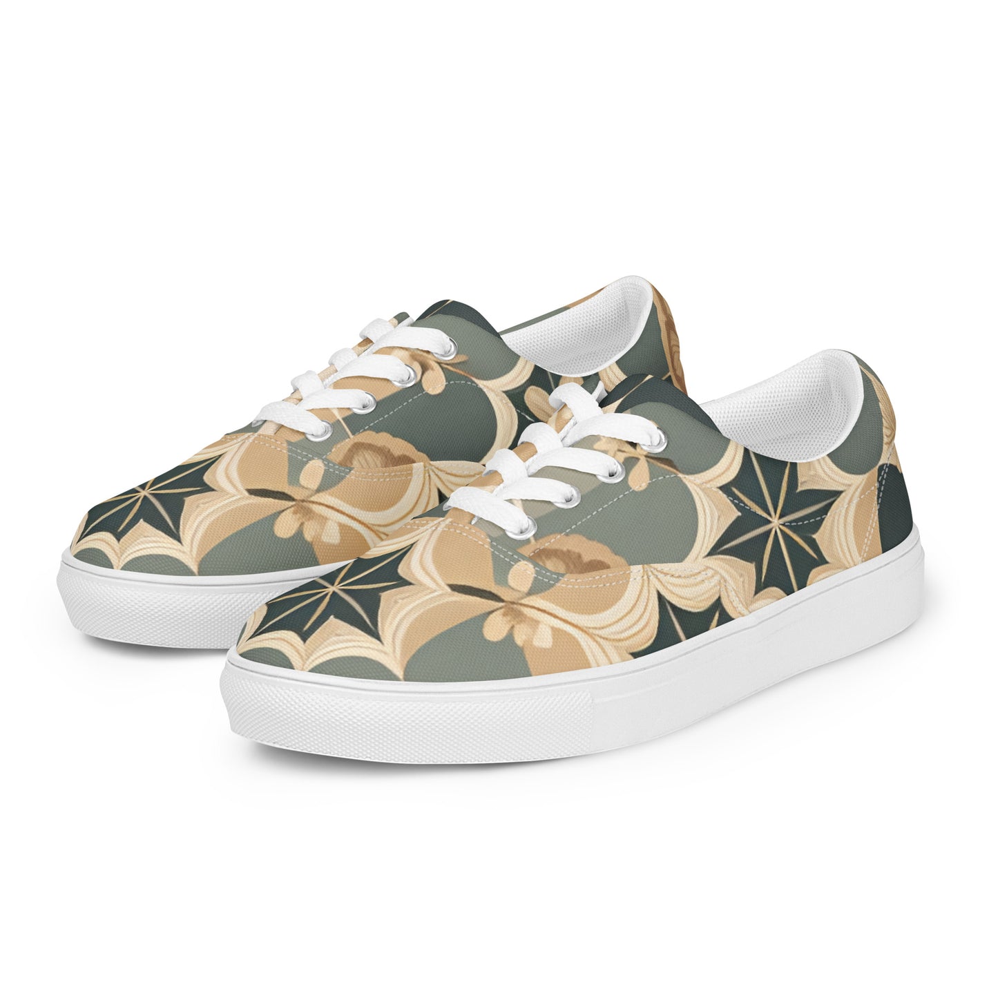 Women’s lace-up canvas shoes