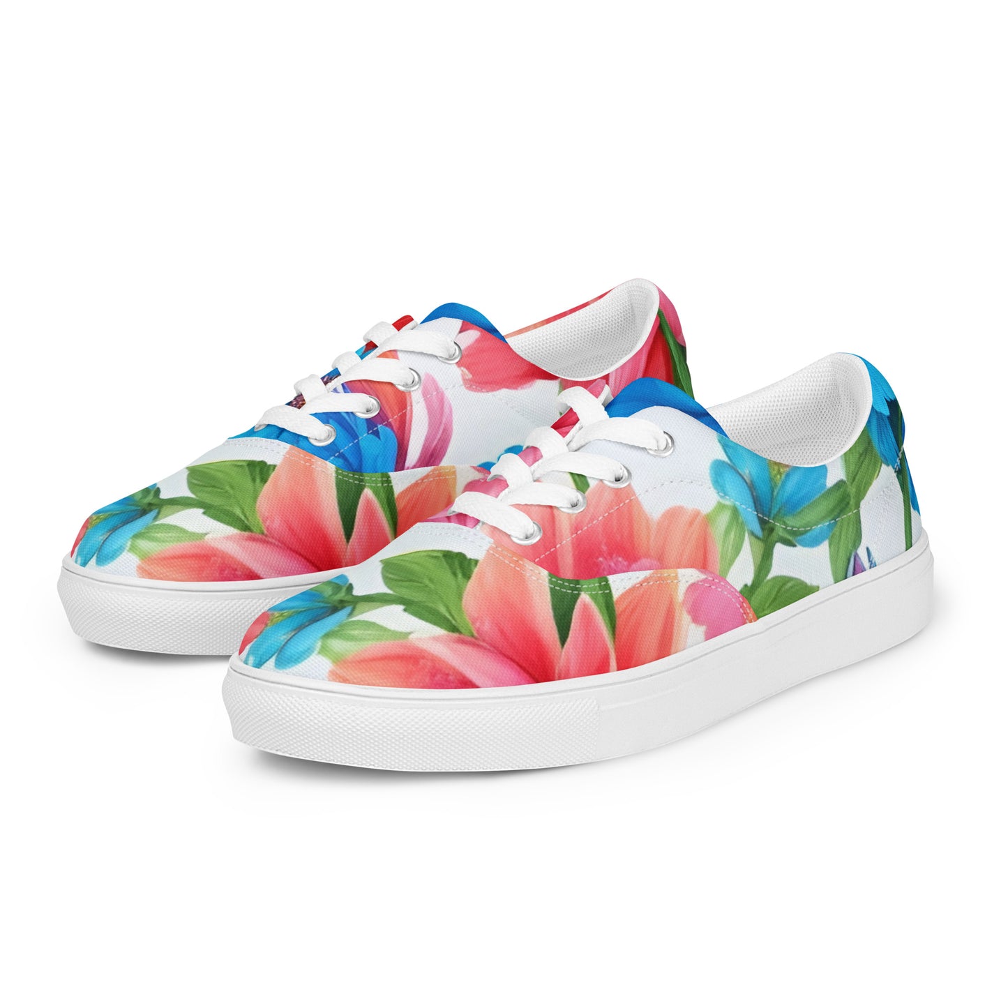 Women’s lace-up canvas shoes