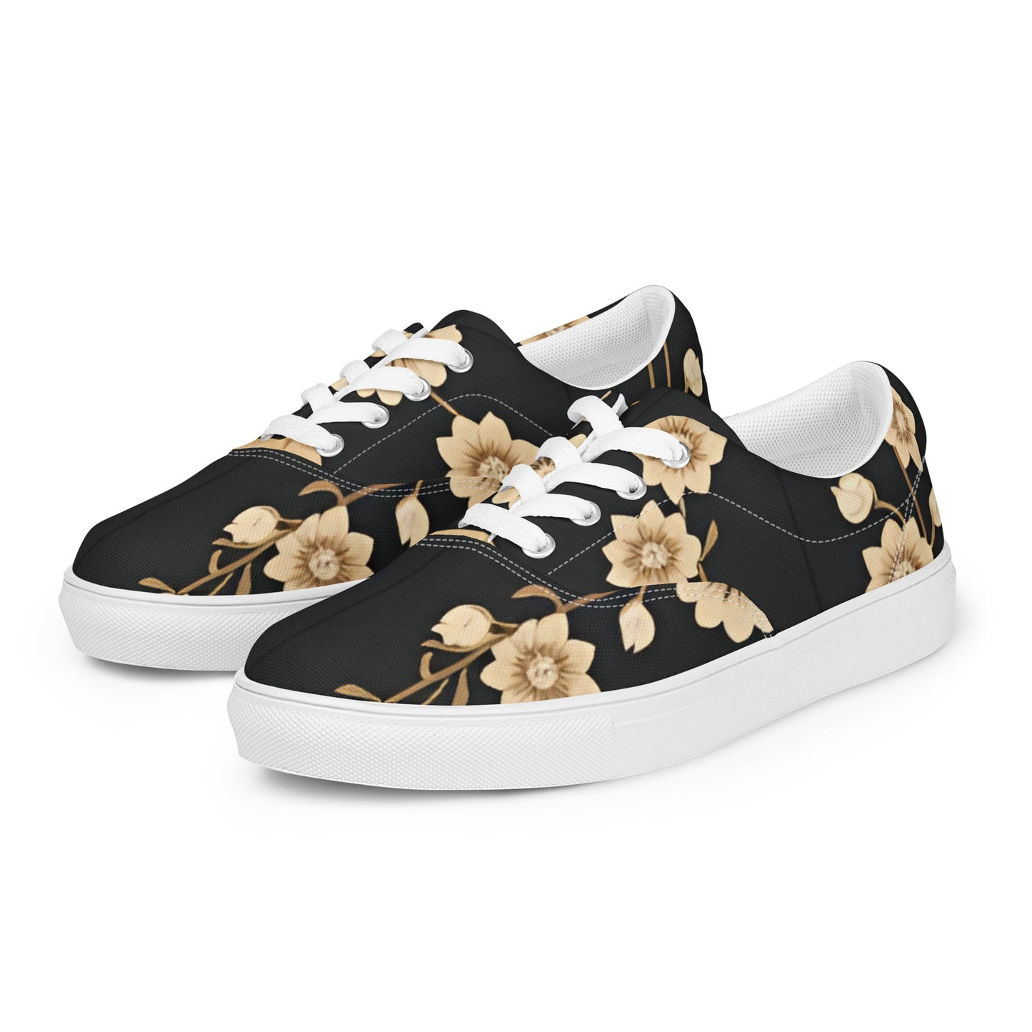 Women’s lace-up canvas shoes