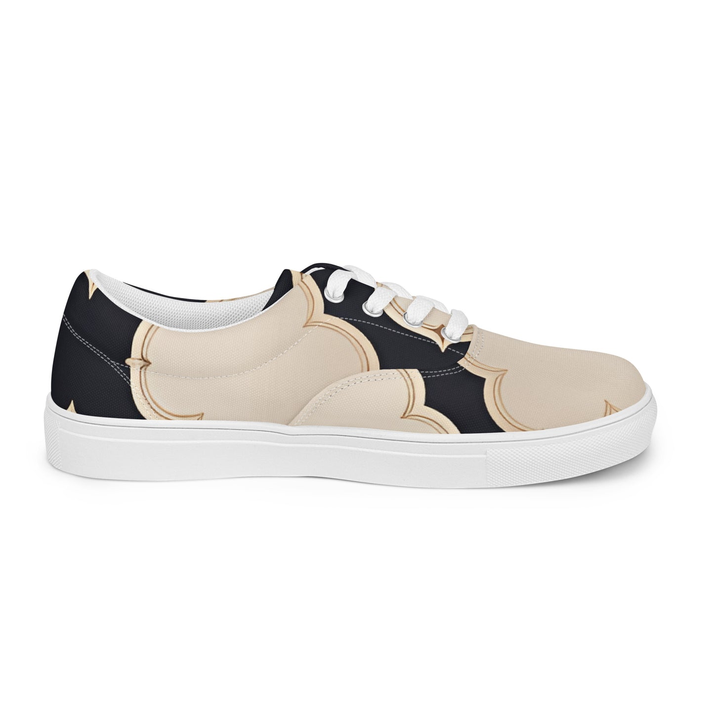 Women’s lace-up canvas shoes