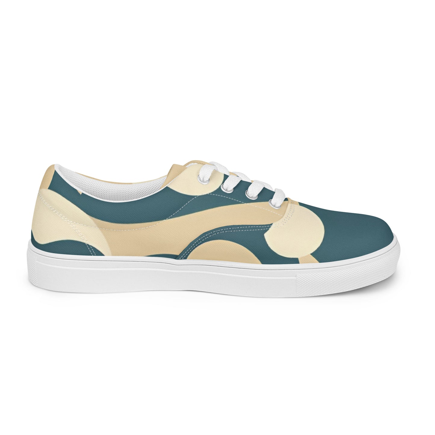 Women’s lace-up canvas shoes