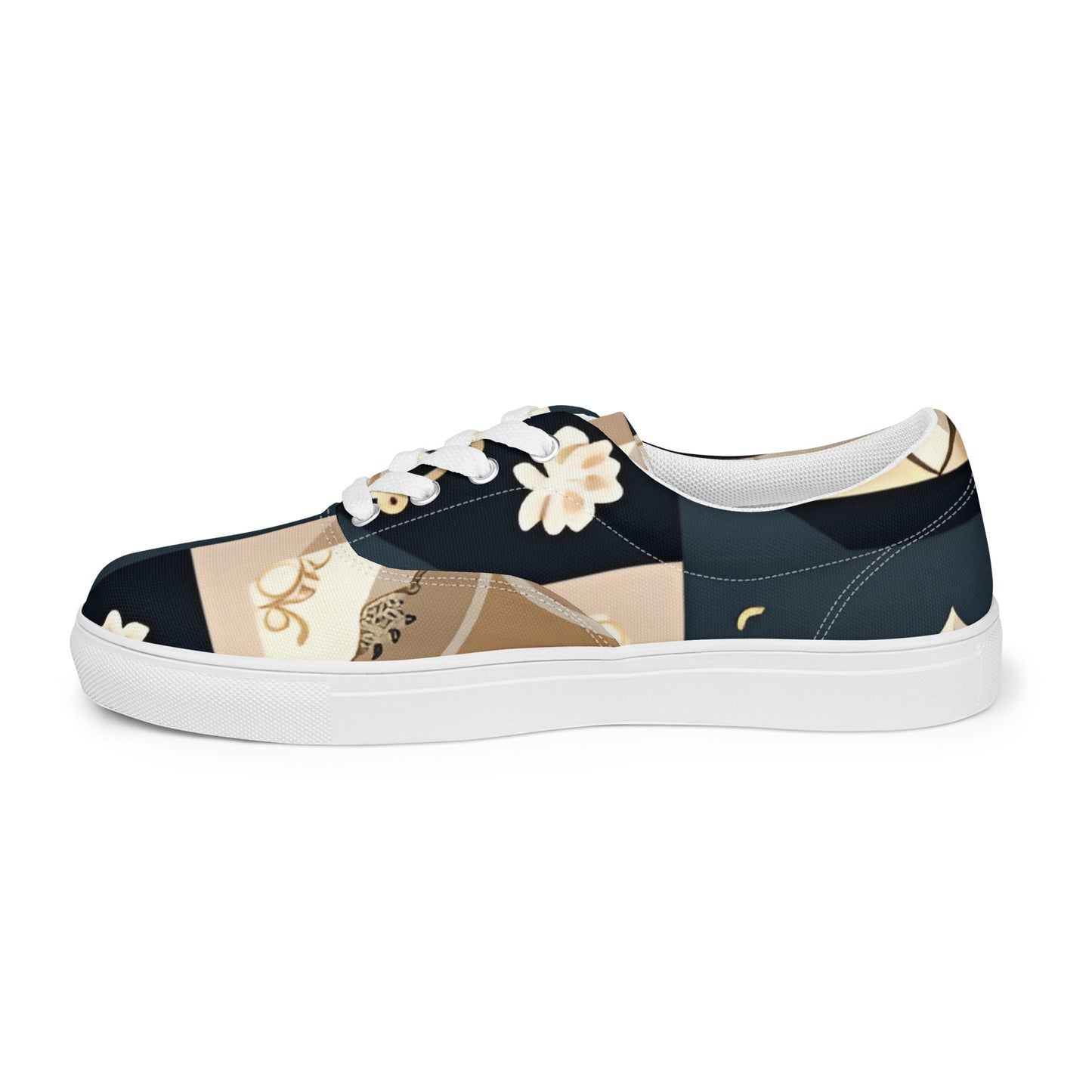 Women’s lace-up canvas shoes