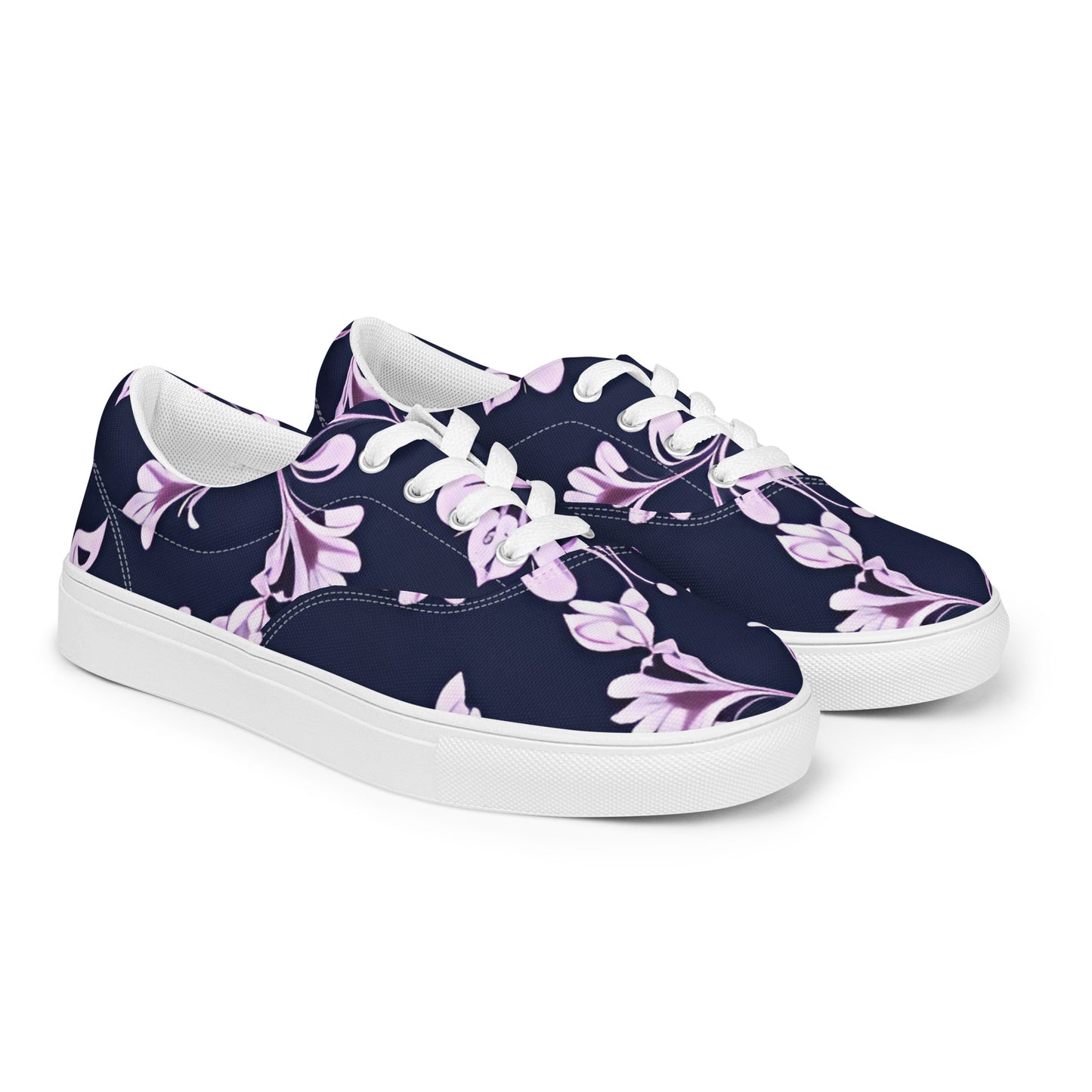 Women’s lace-up canvas shoes