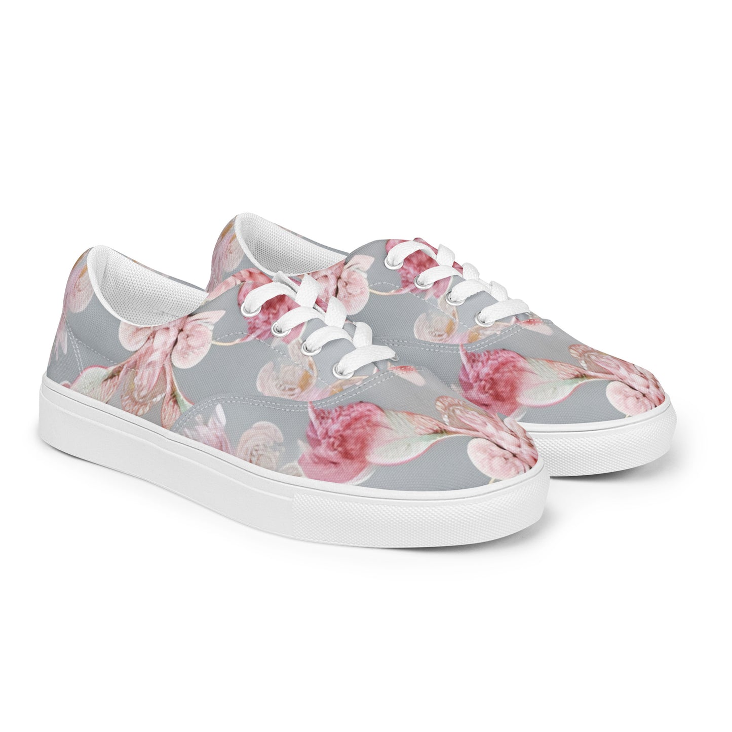 Women’s lace-up canvas shoes