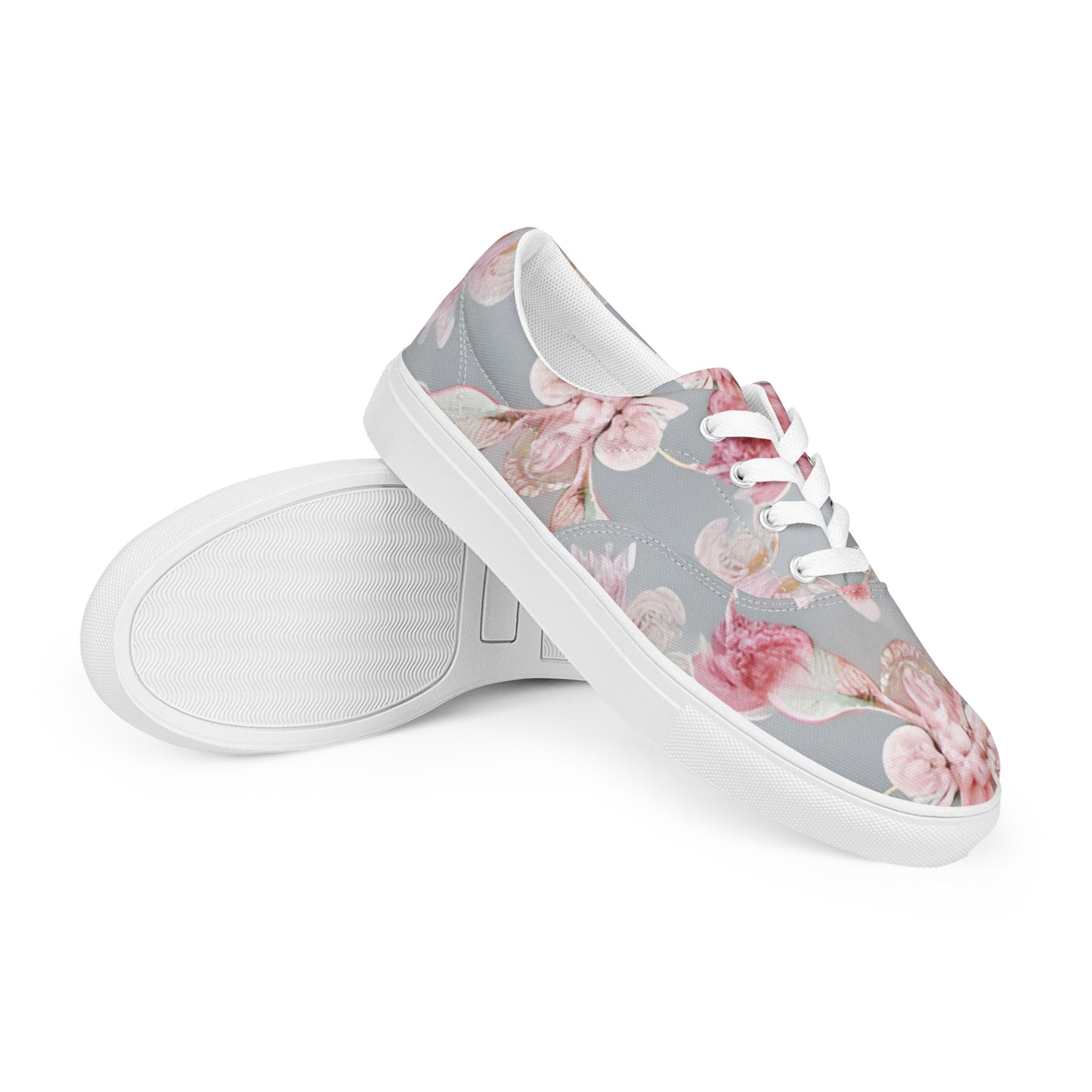 Women’s lace-up canvas shoes