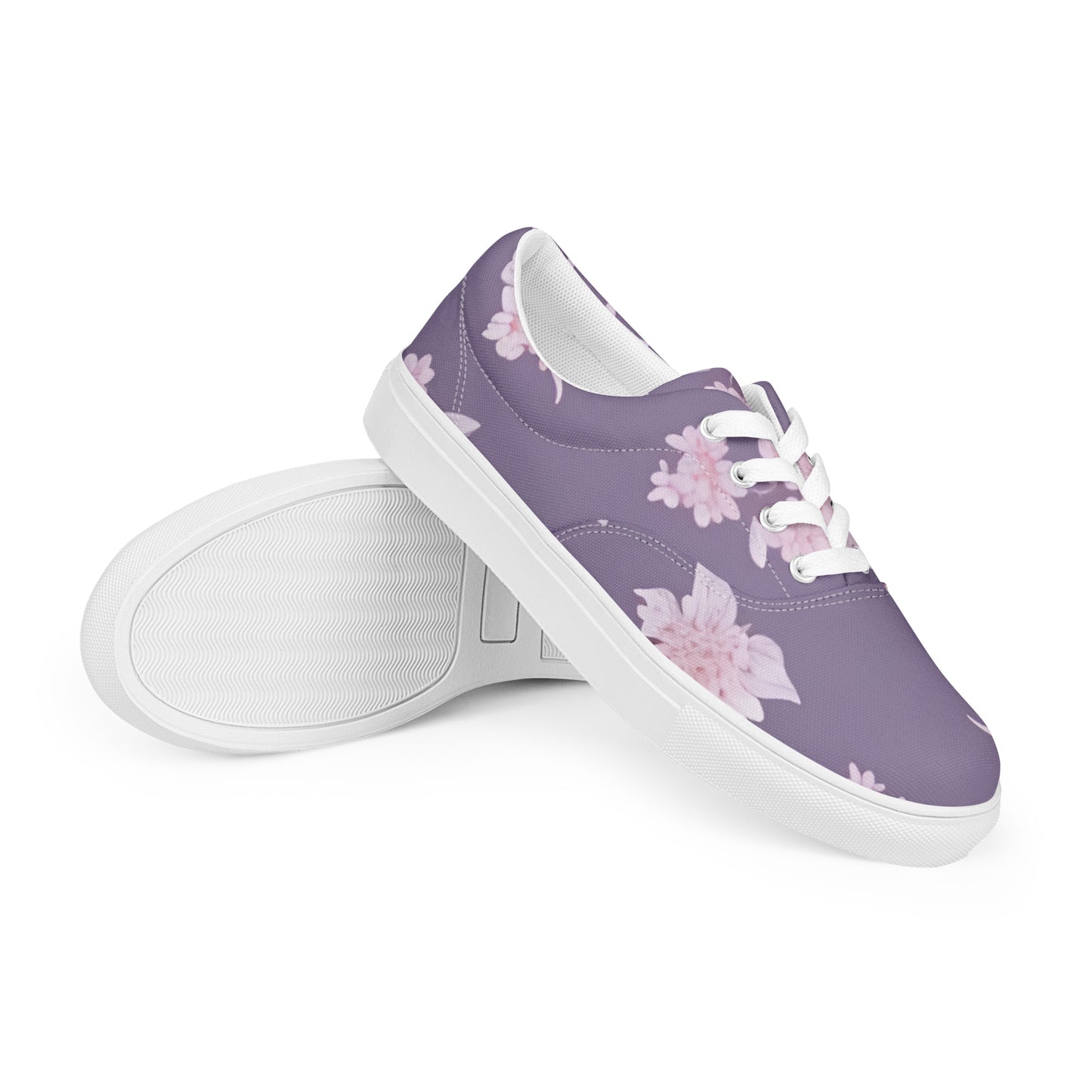 Women’s lace-up canvas shoes