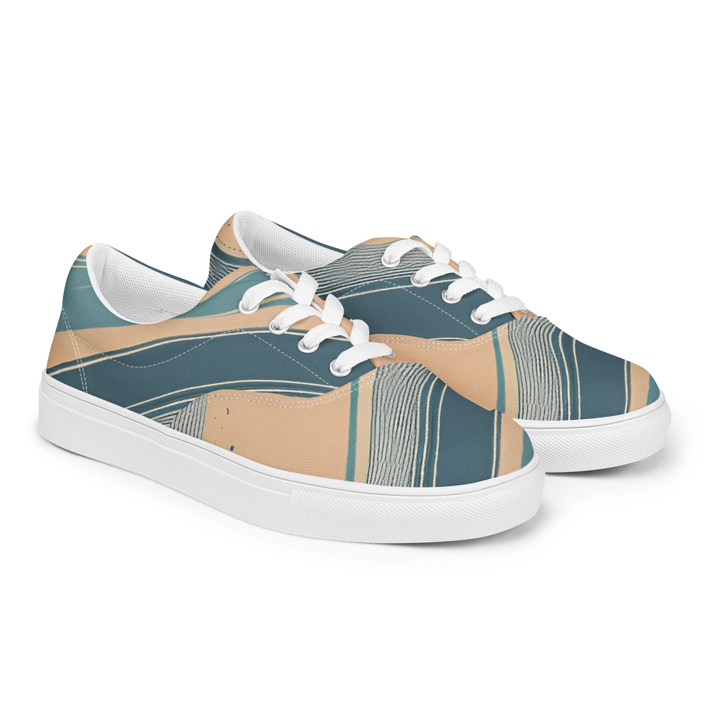 Women’s lace-up canvas shoes