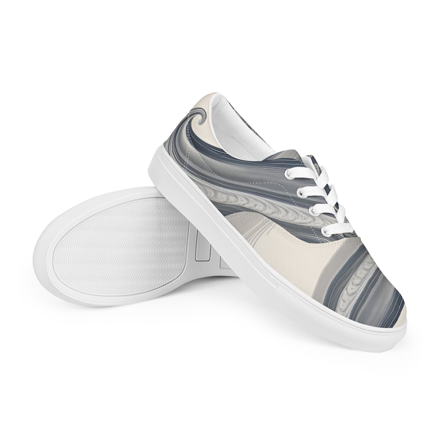 Women’s lace-up canvas shoes