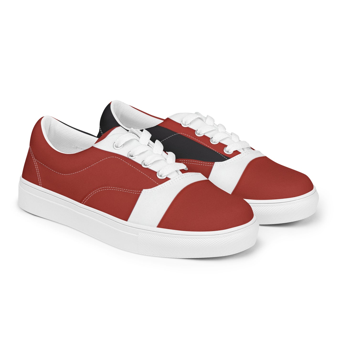 Women’s lace-up canvas shoes