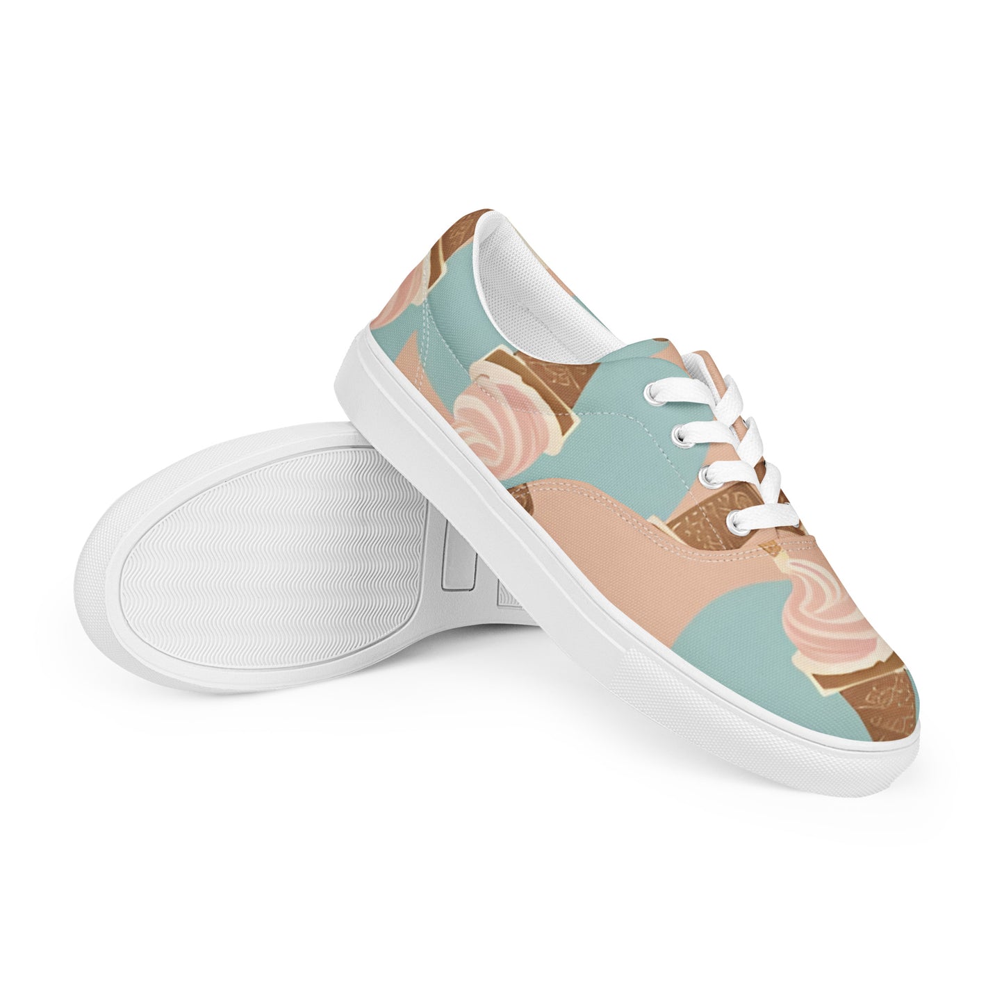 Women’s lace-up canvas shoes