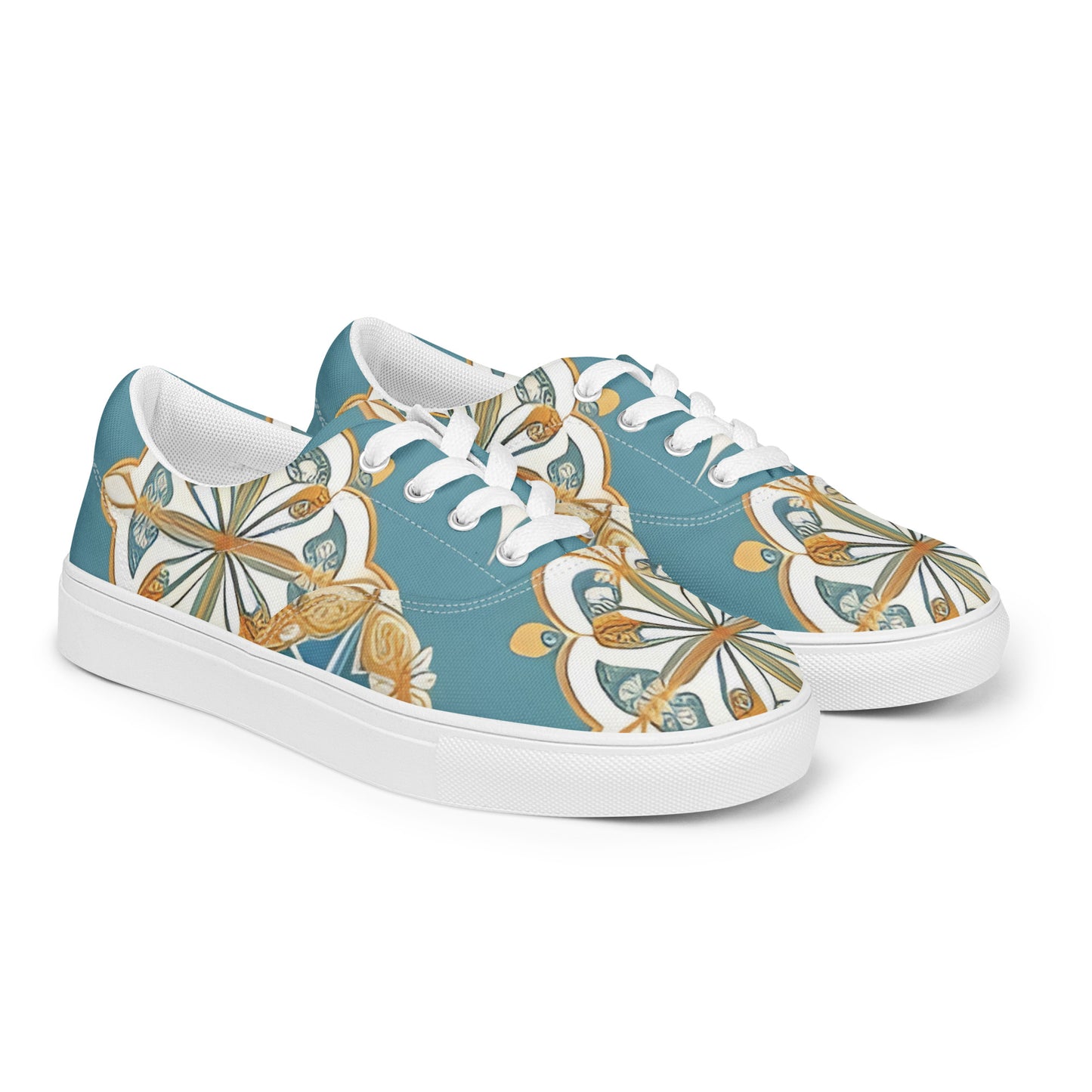 Women’s lace-up canvas shoes