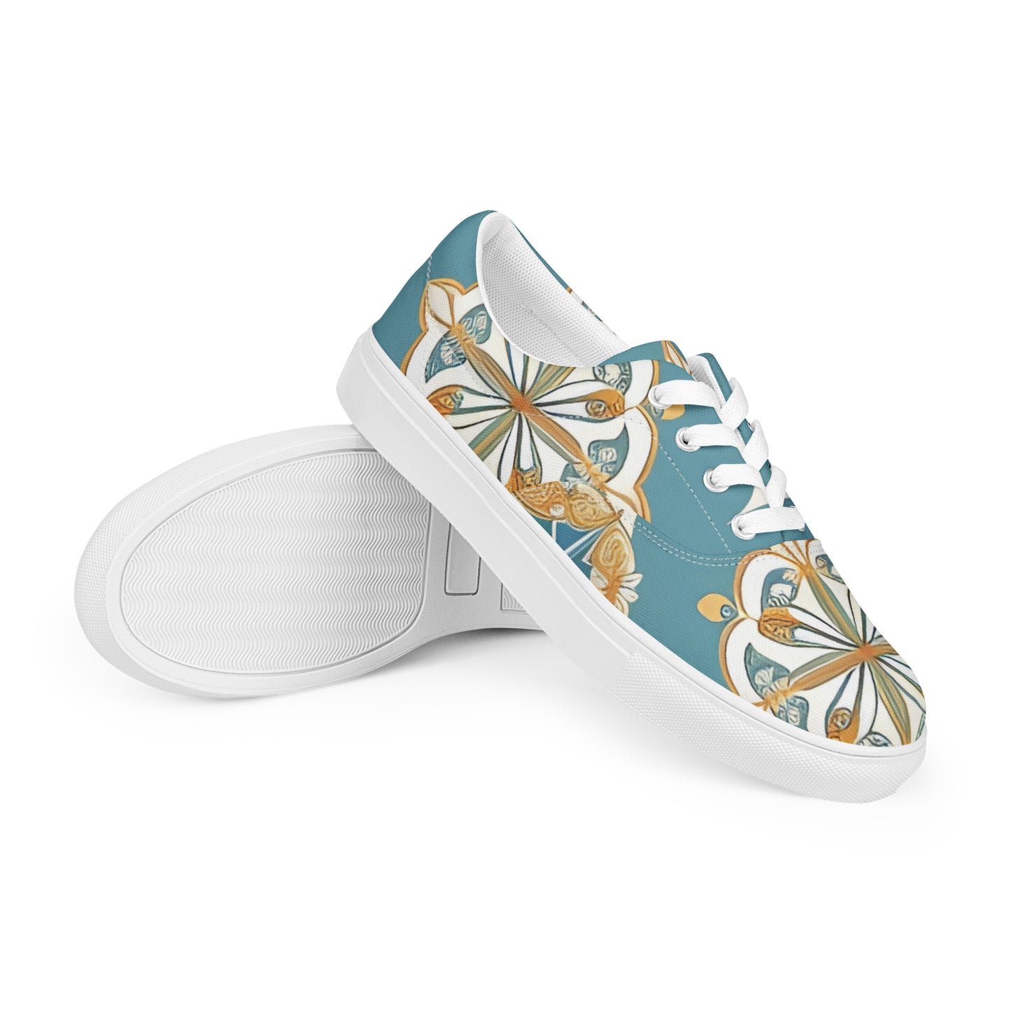 Women’s lace-up canvas shoes