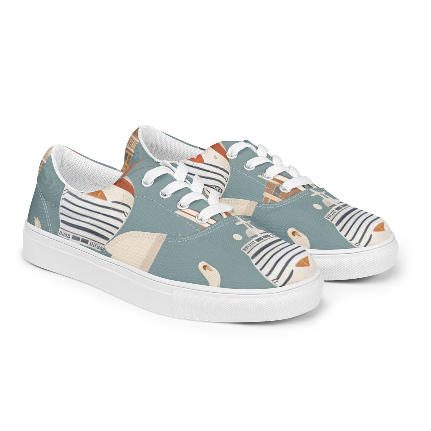 Women’s lace-up canvas shoes