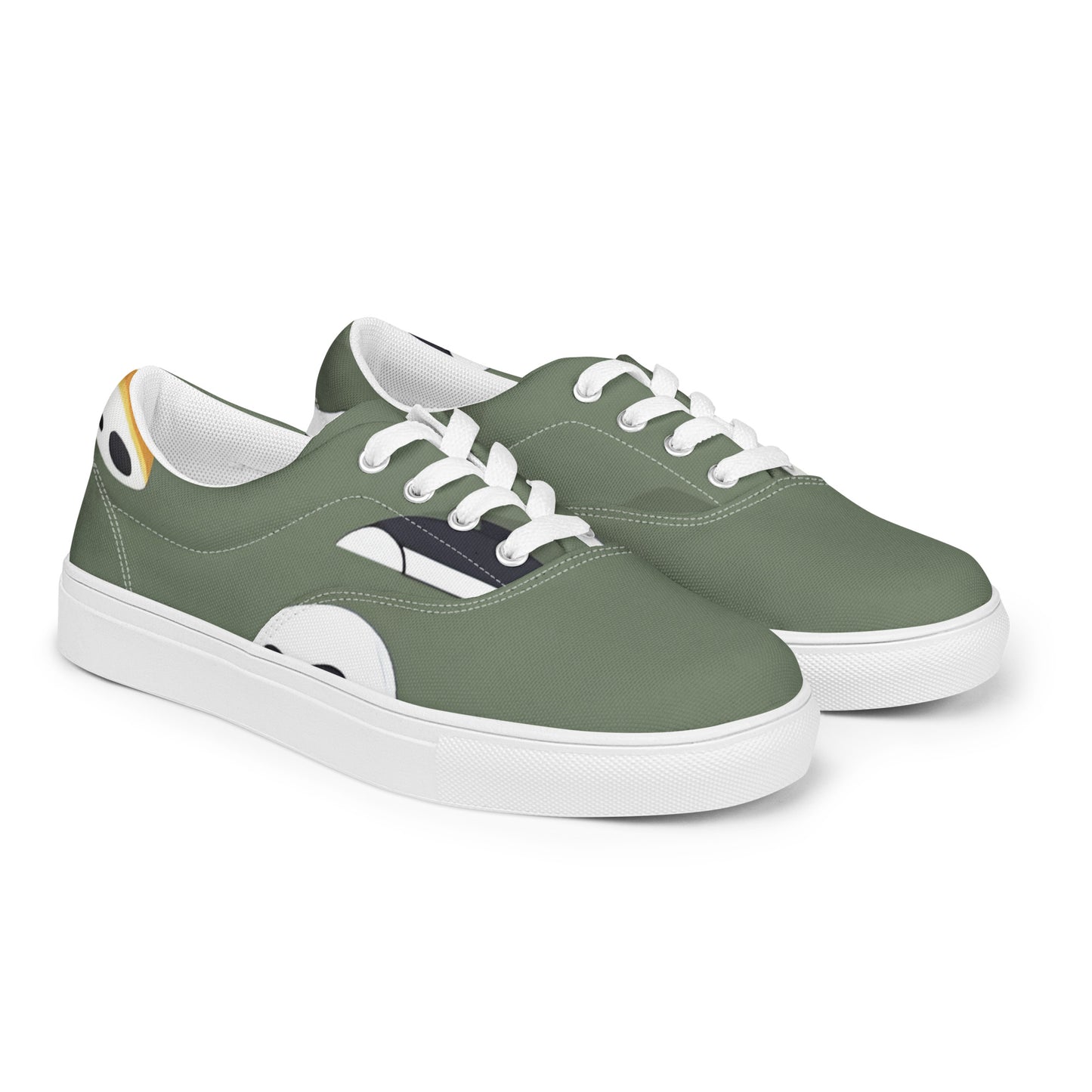 Women’s lace-up canvas shoes