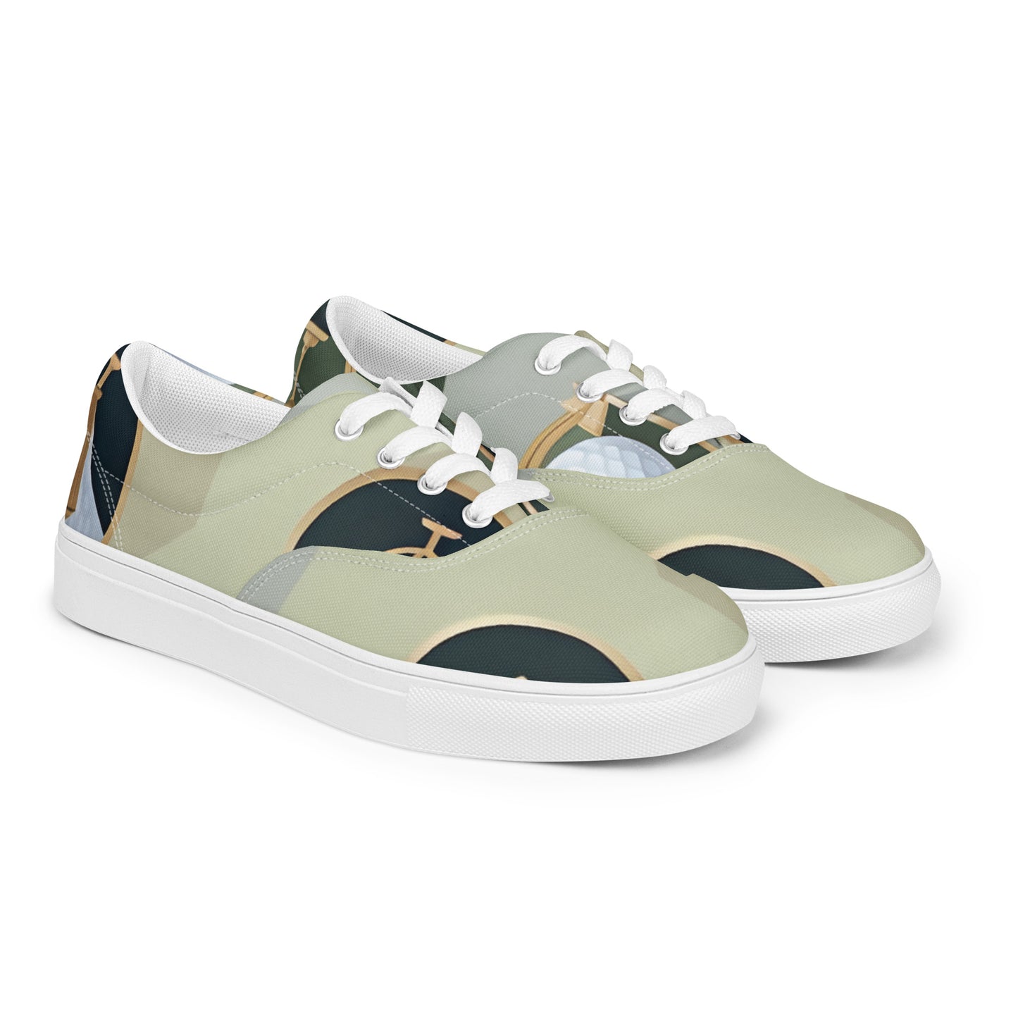 Women’s lace-up canvas shoes