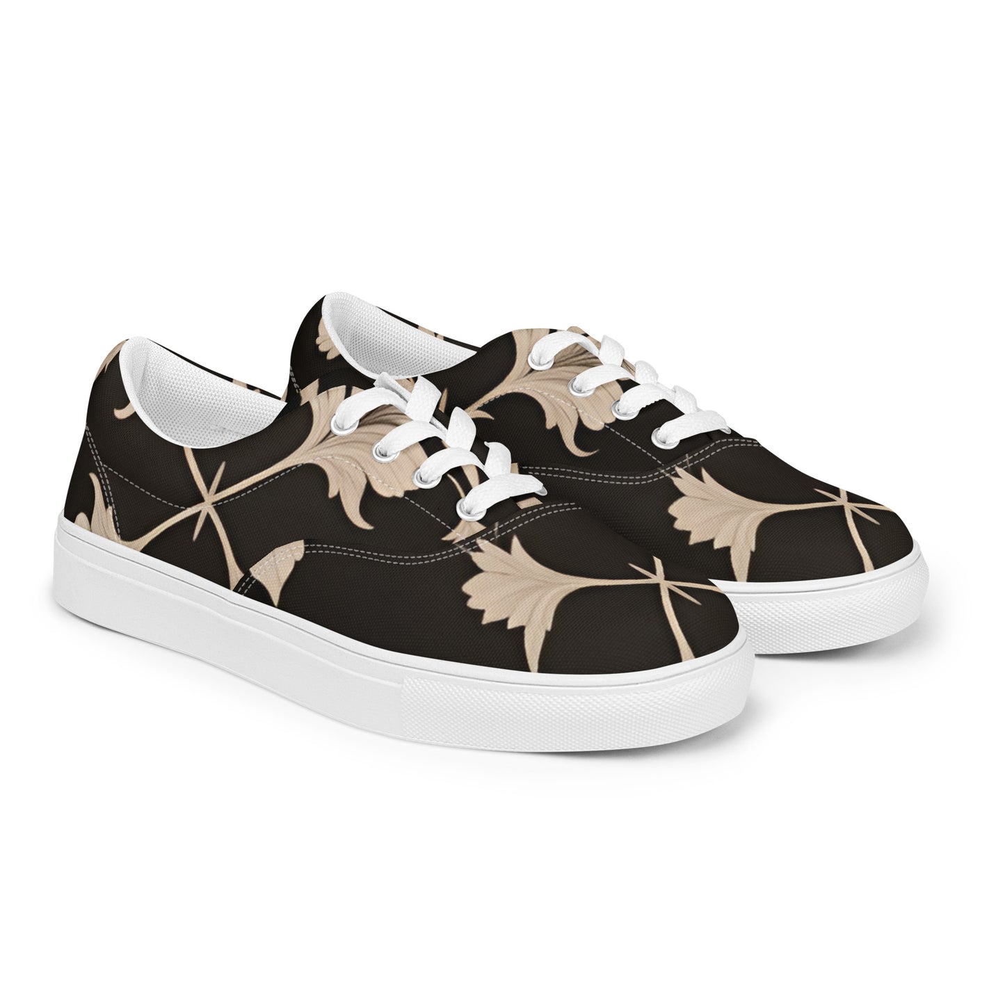 Women’s lace-up canvas shoes