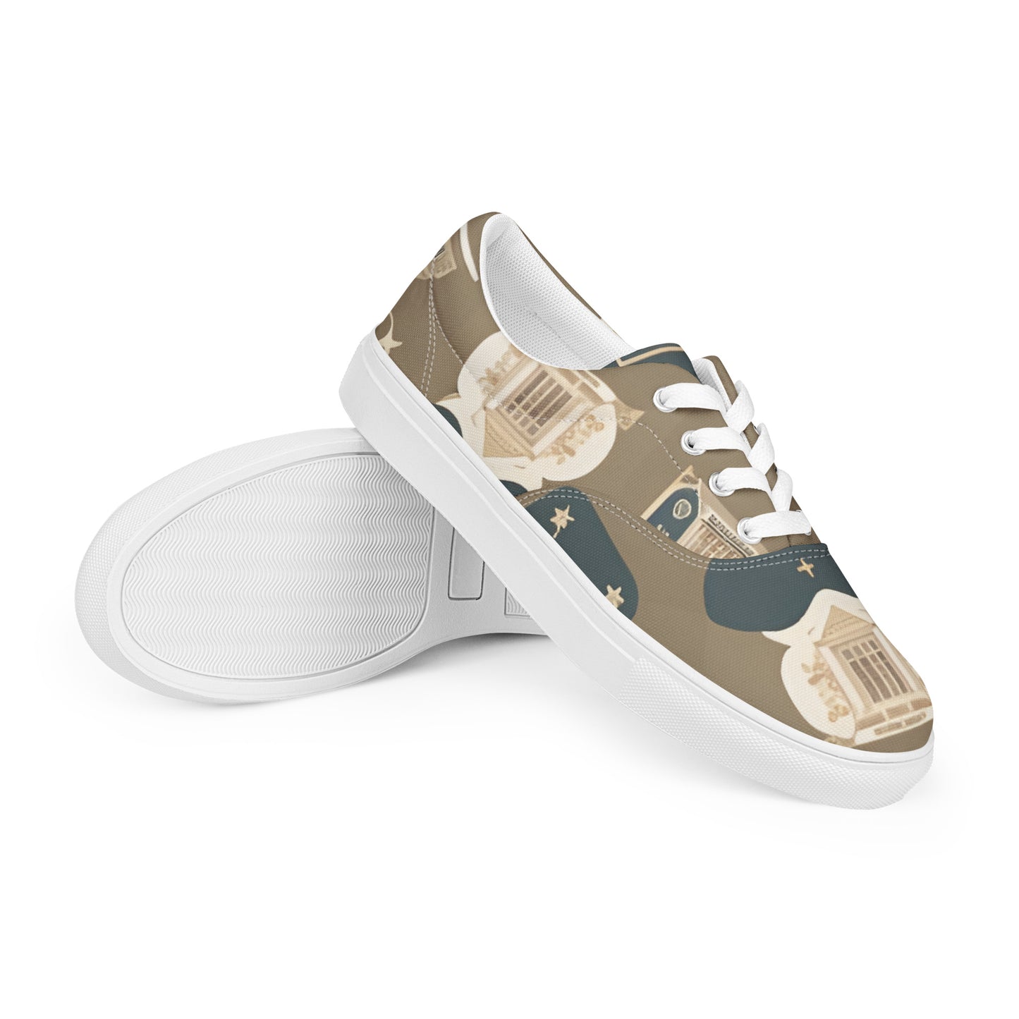 Women’s lace-up canvas shoes