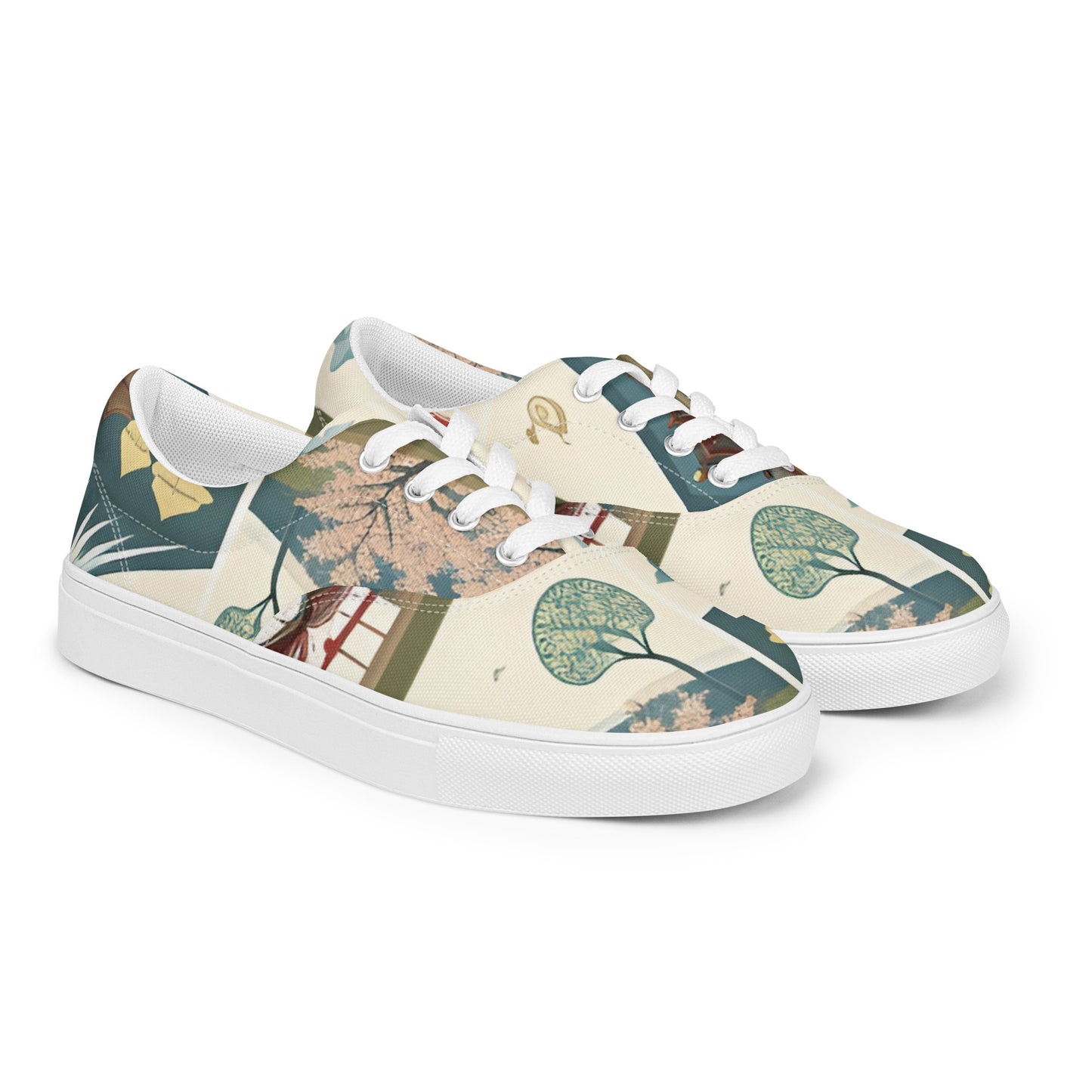 Women’s lace-up canvas shoes