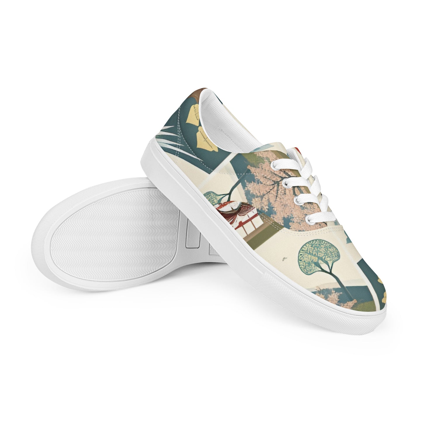 Women’s lace-up canvas shoes