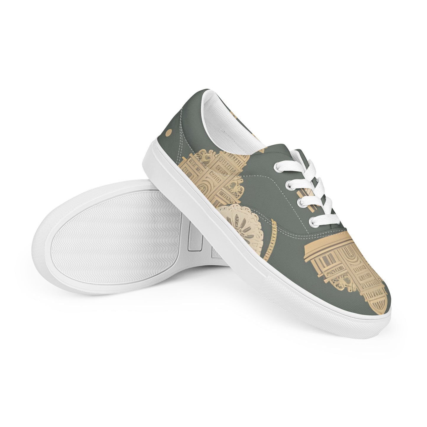 Women’s lace-up canvas shoes