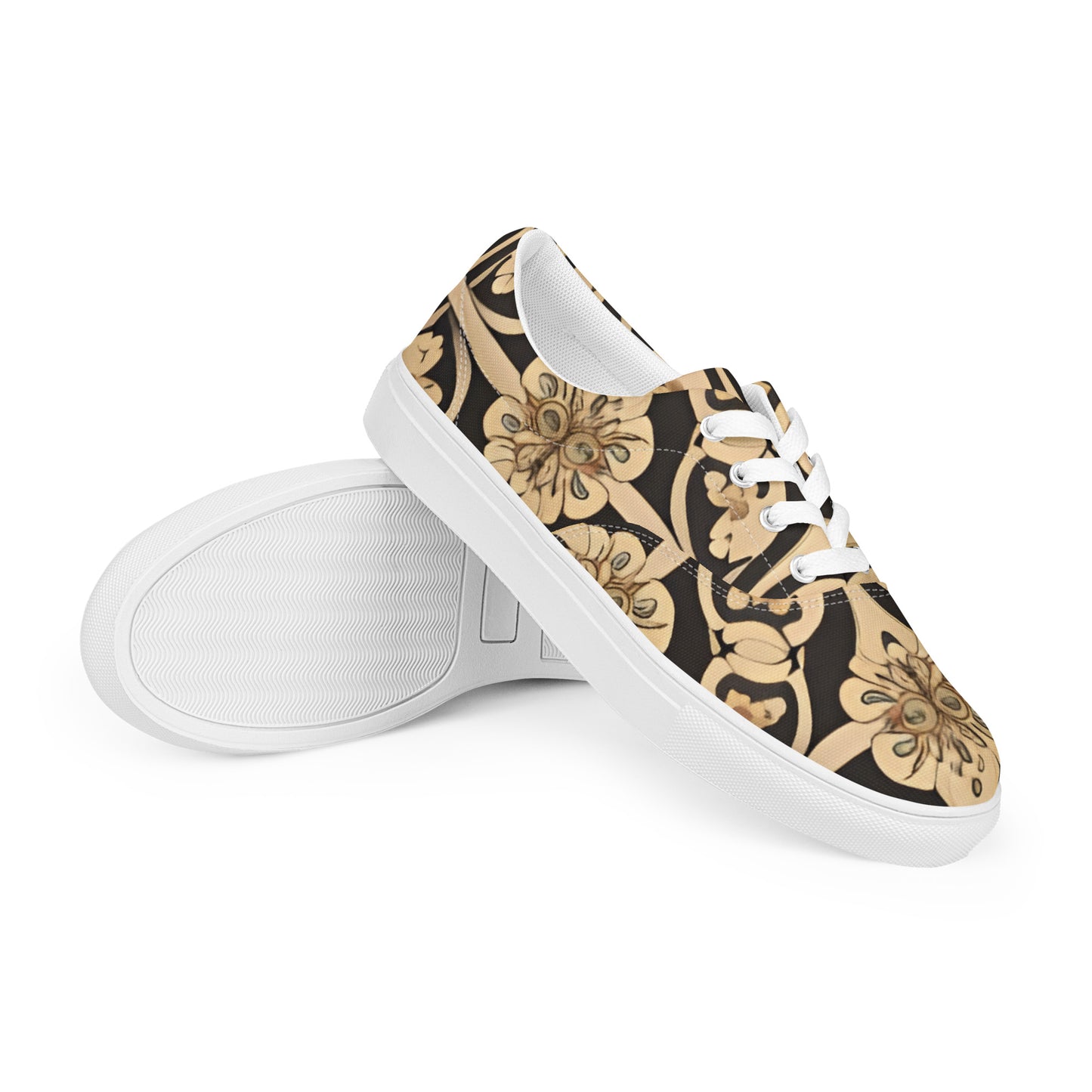 Women’s lace-up canvas shoes