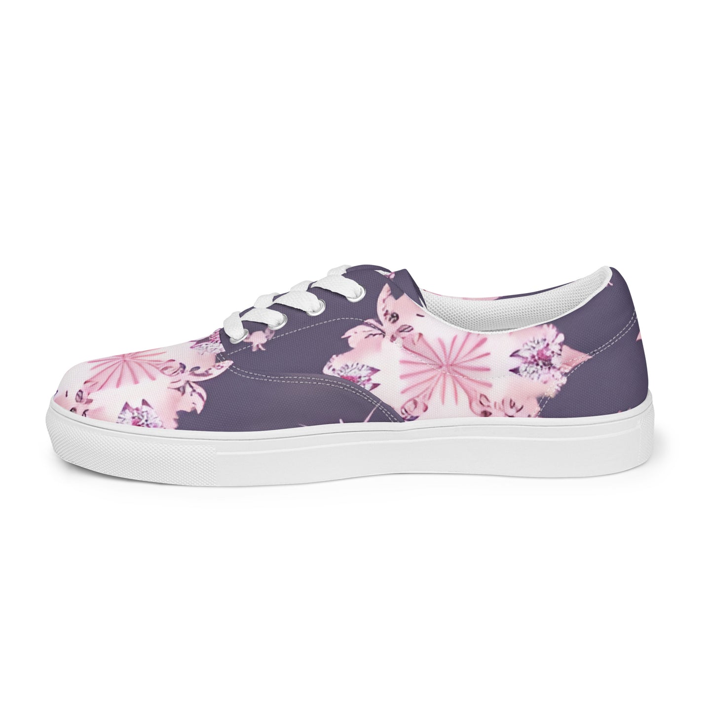 Women’s lace-up canvas shoes