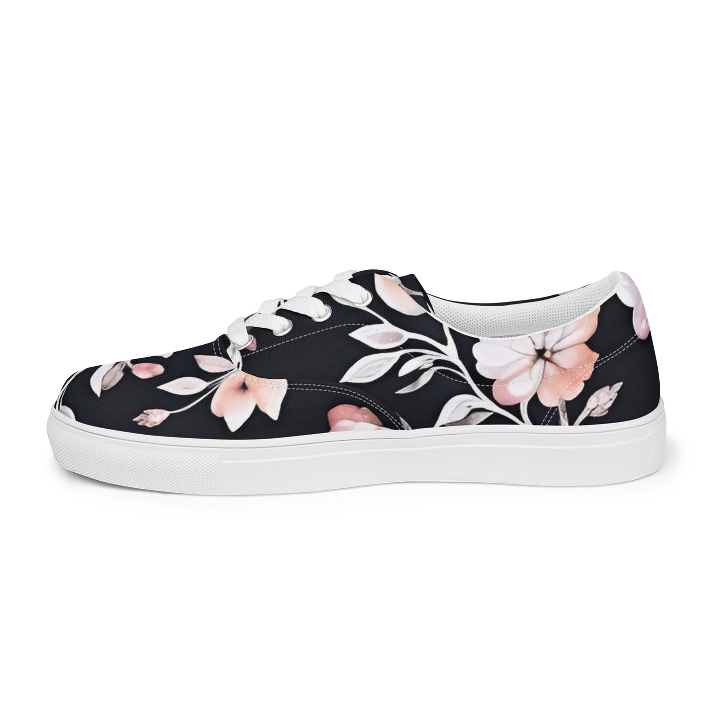 Women’s lace-up canvas shoes