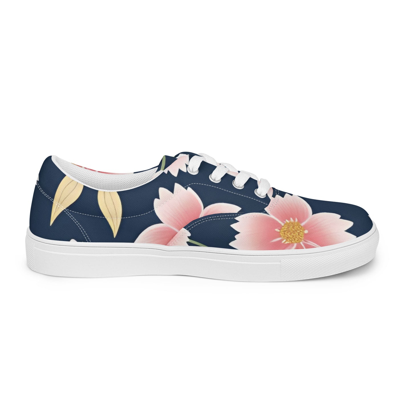 Women’s lace-up canvas shoes