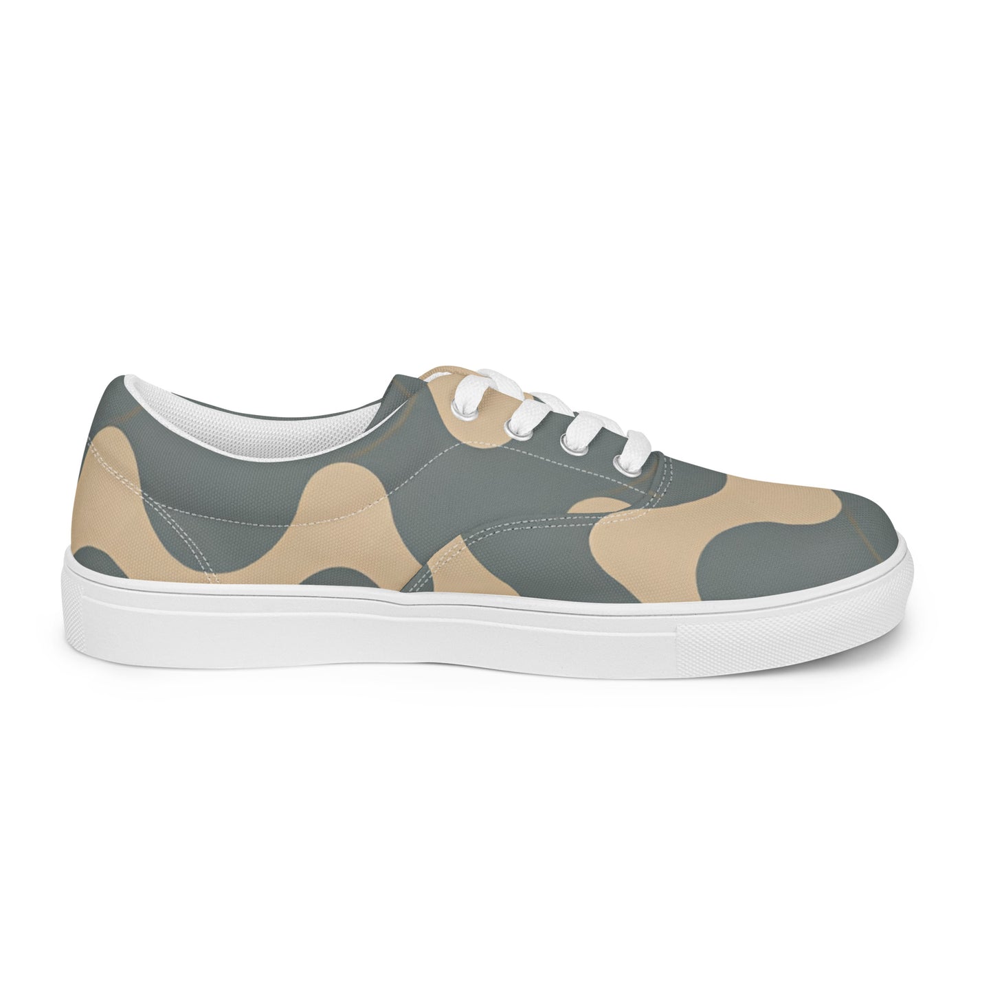 Women’s lace-up canvas shoes