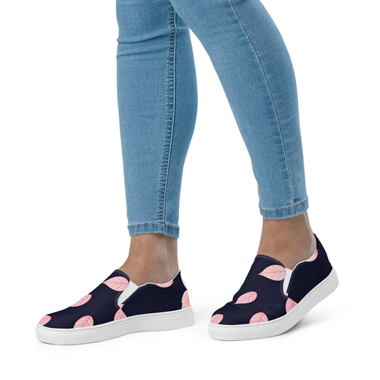 Women’s slip-on canvas shoes