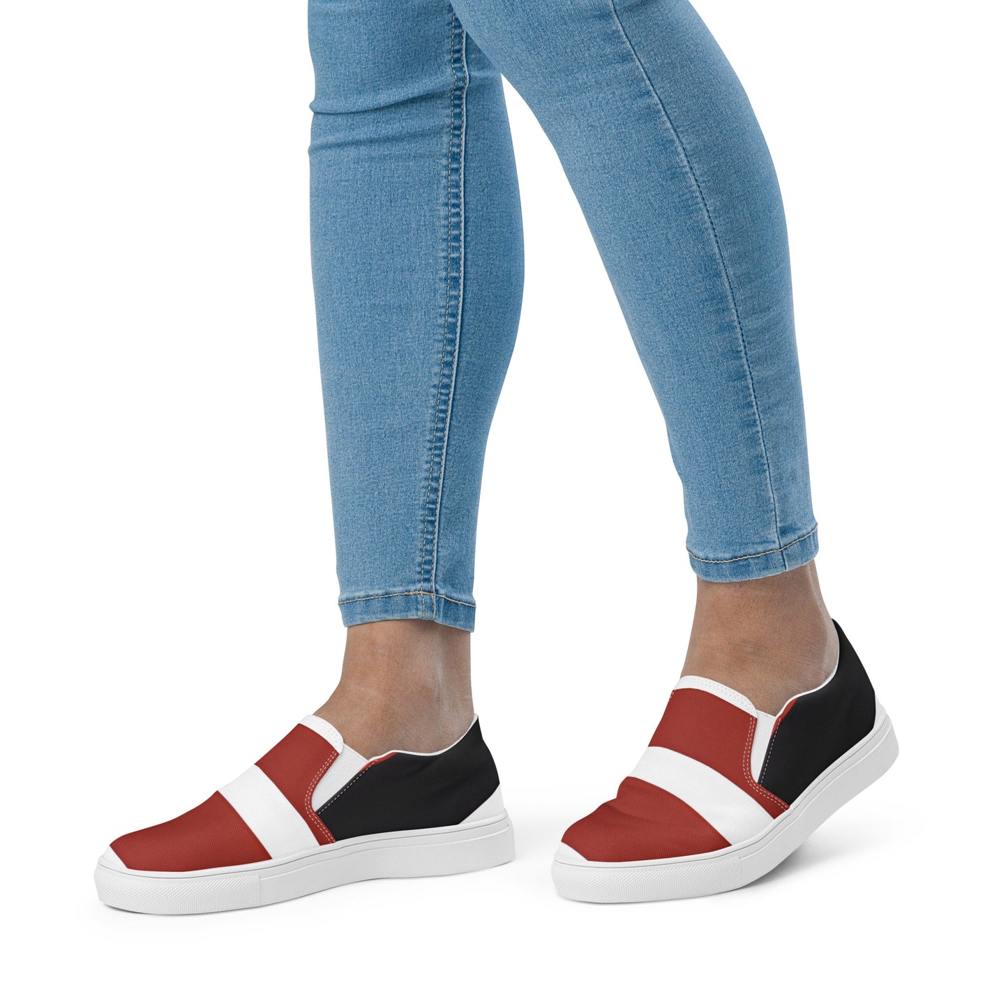 Women’s slip-on canvas shoes