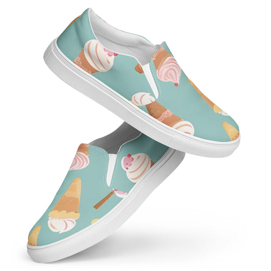 Women’s slip-on canvas shoes