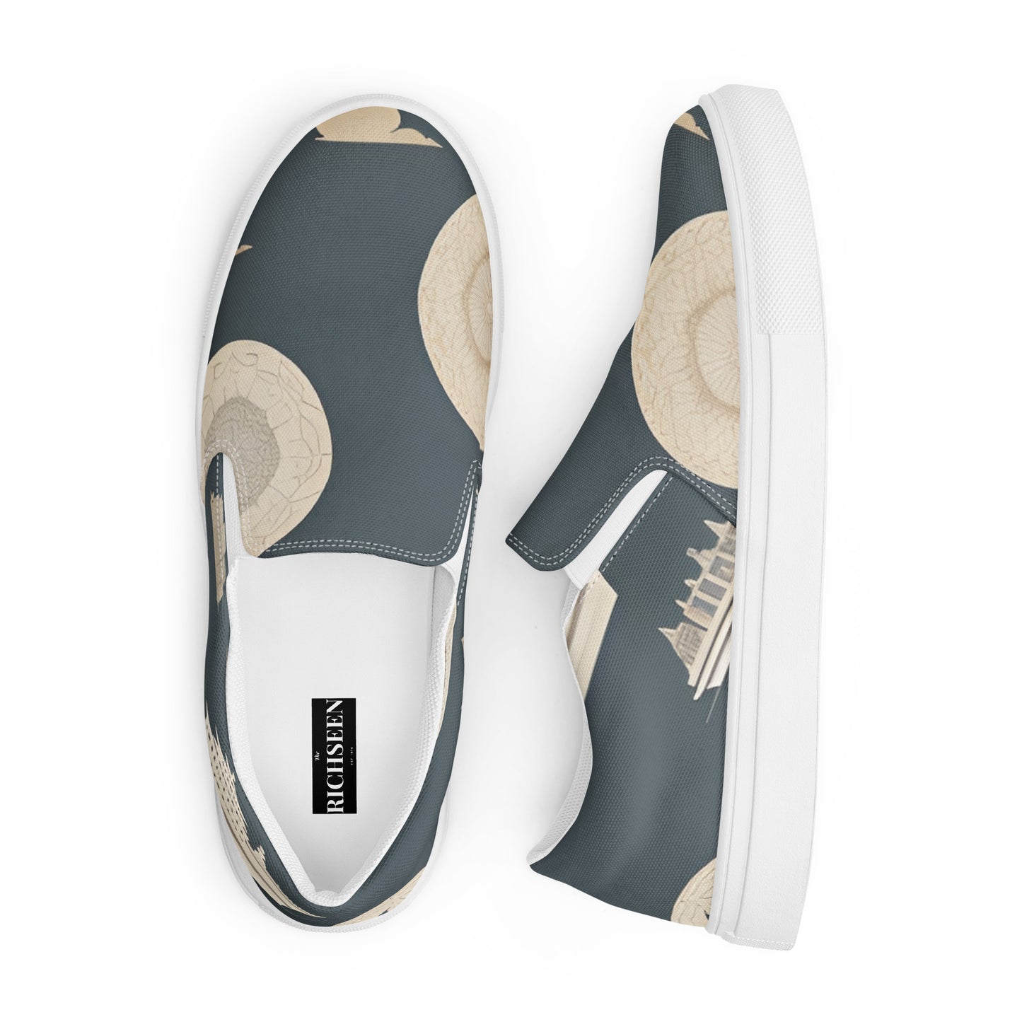 Women’s slip-on canvas shoes