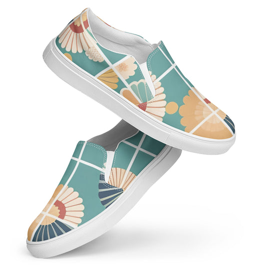 Women’s slip-on canvas shoes