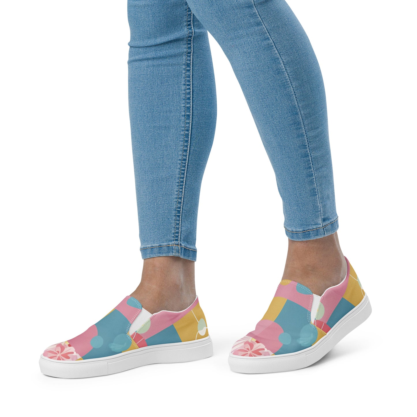 Women’s slip-on canvas shoes