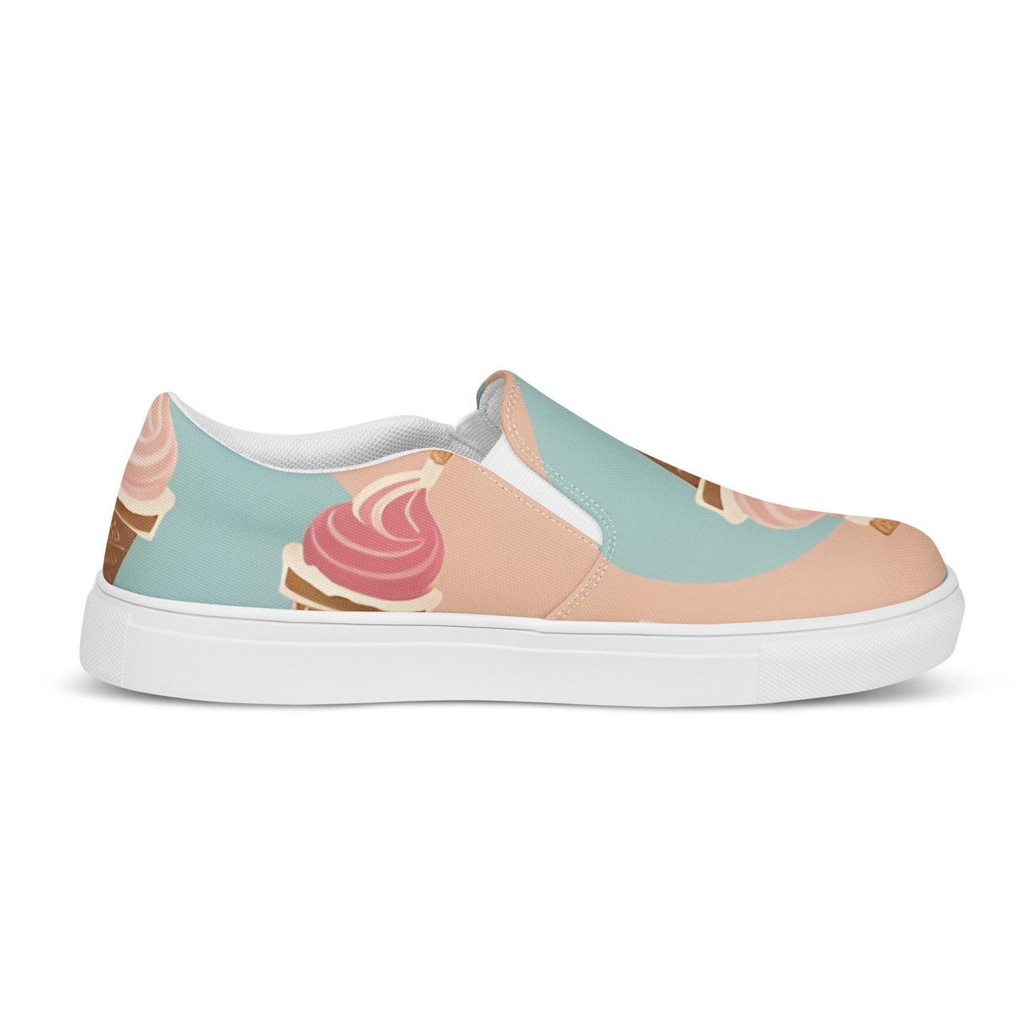 Women’s slip-on canvas shoes