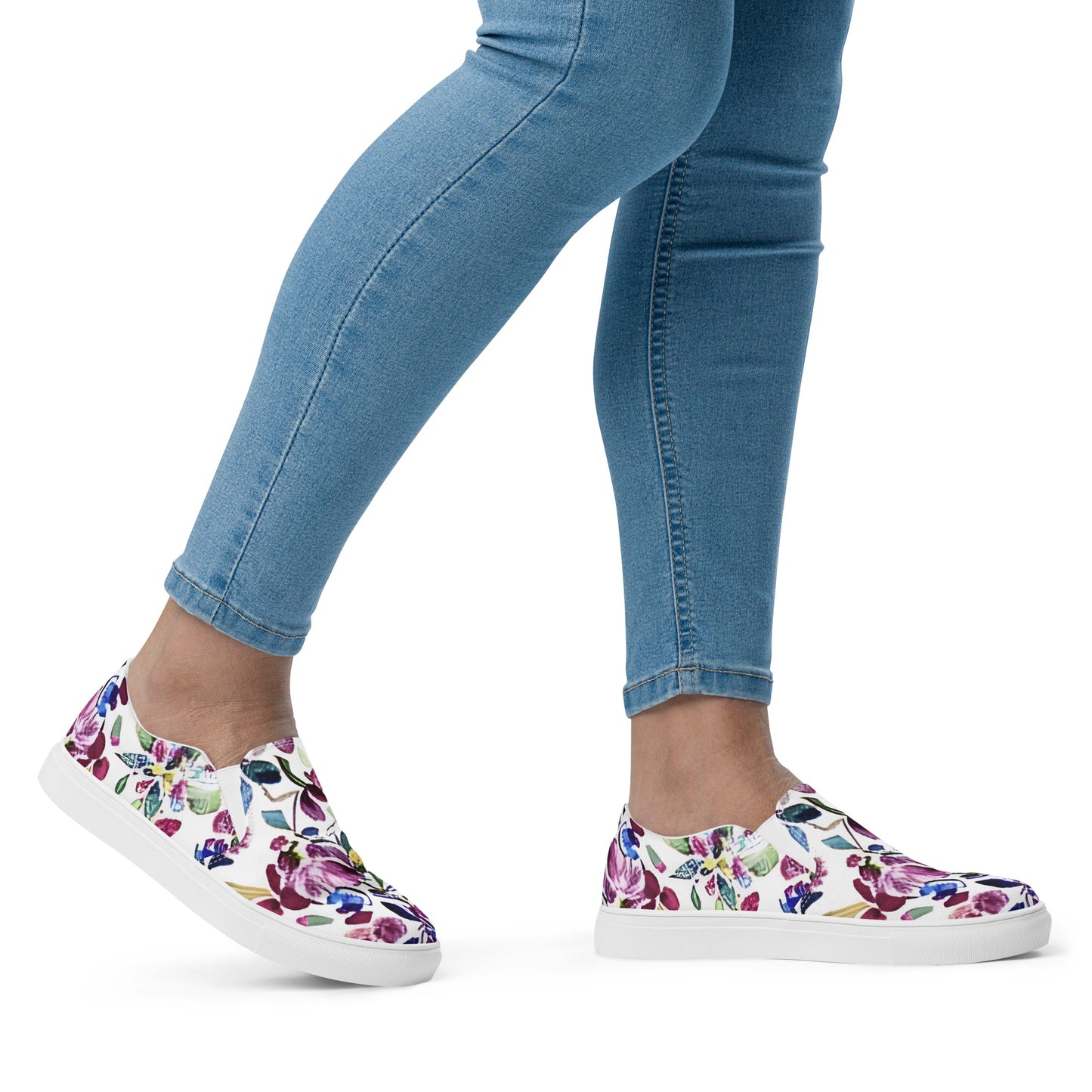 Women’s slip-on canvas shoes