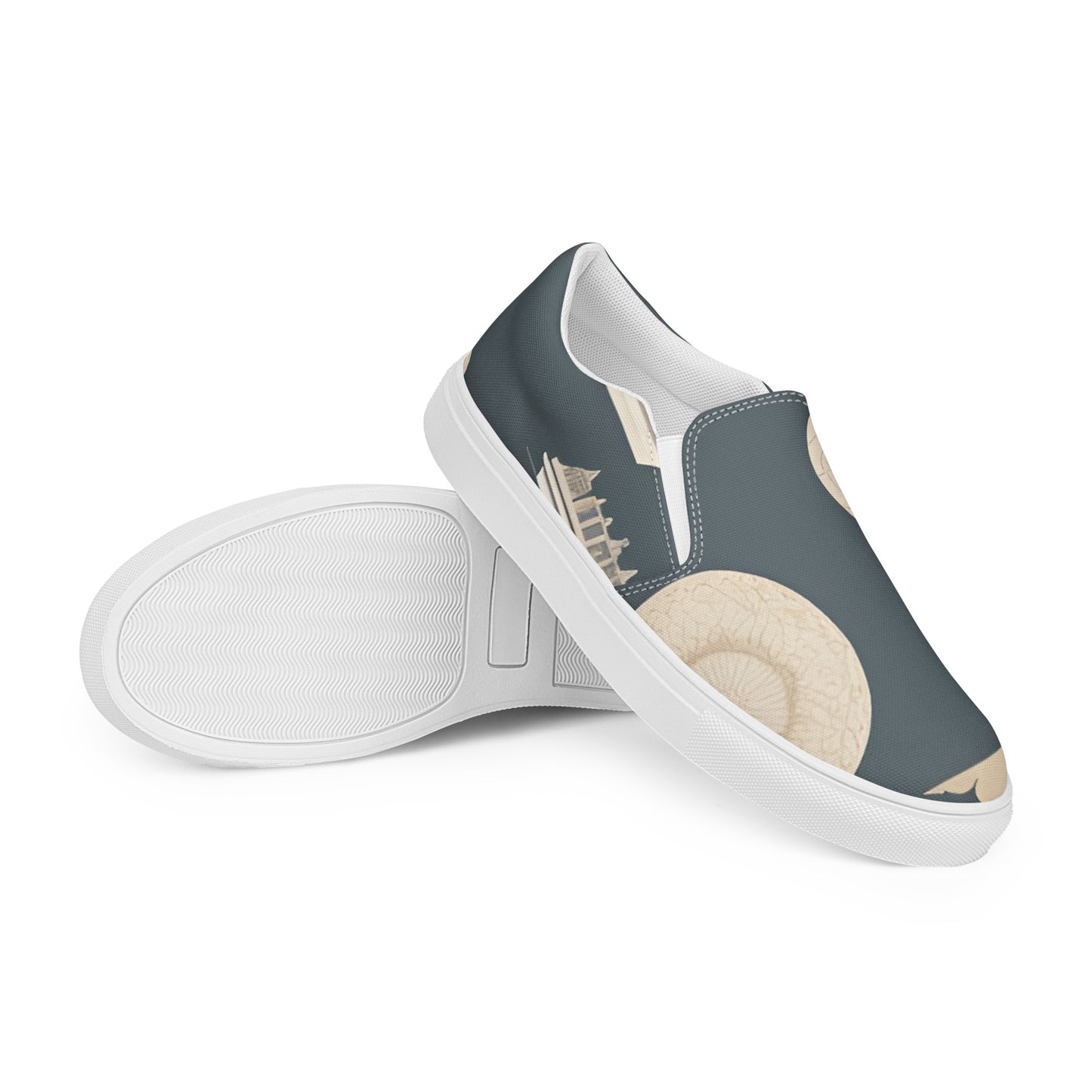 Women’s slip-on canvas shoes